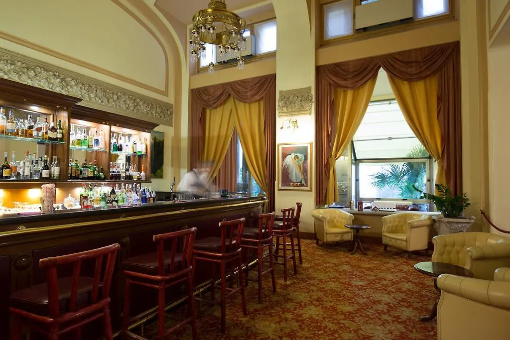 Palace Grand Hotel Varese 4*,  Italy