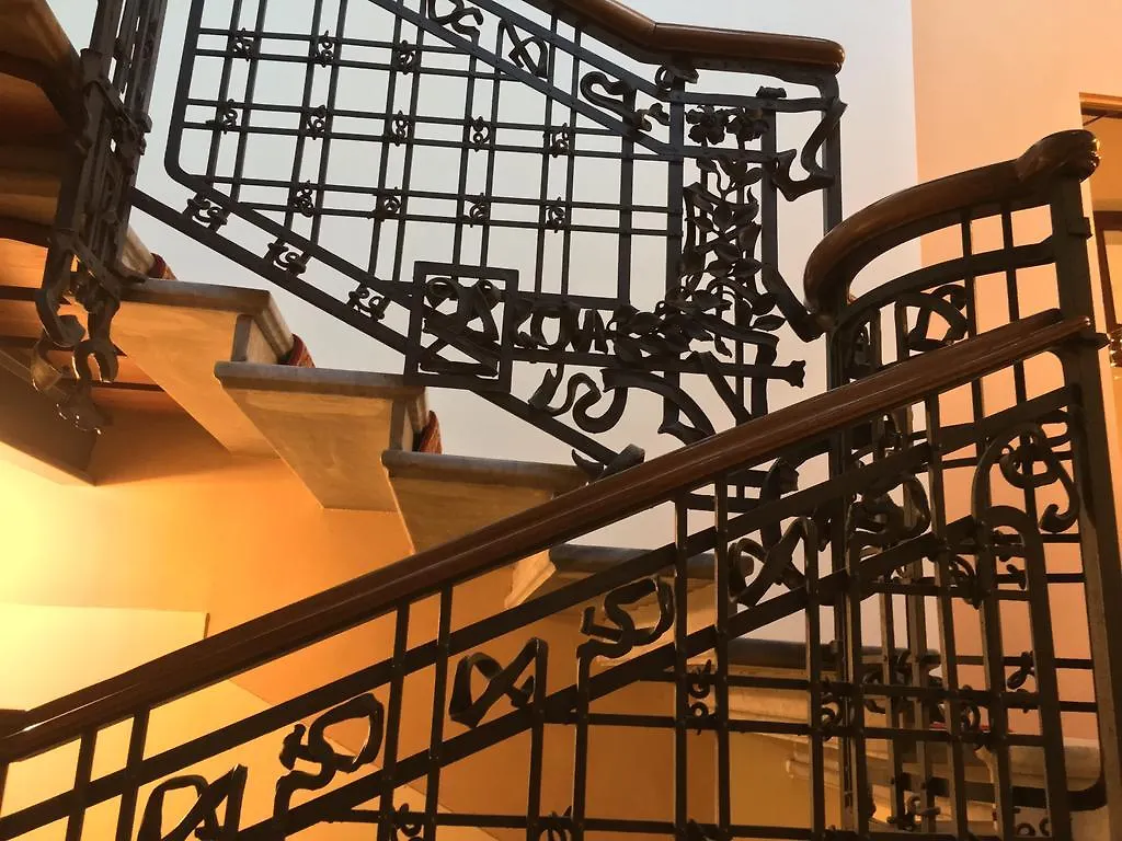 Palace Grand Hotel Varese 4*,